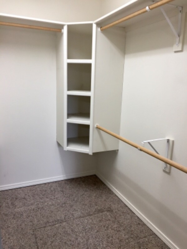 Building Photo - 714 Monticello Ct