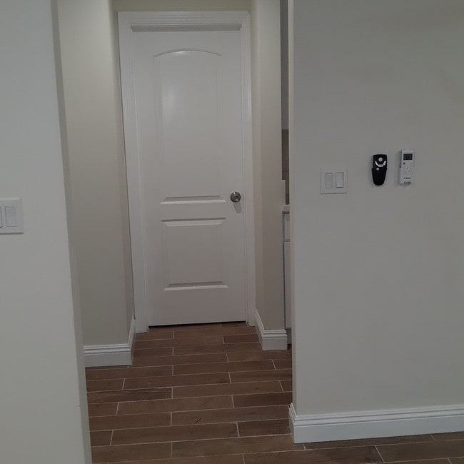 Ceiling fan and Bosch remotes - 4727 W 147th St