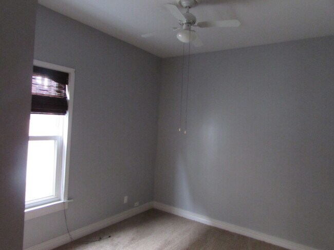 Building Photo - 2650 W Logan Blvd