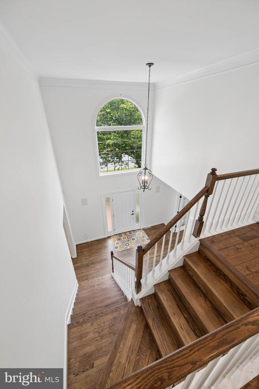 Building Photo - 110 Bedrock Dr