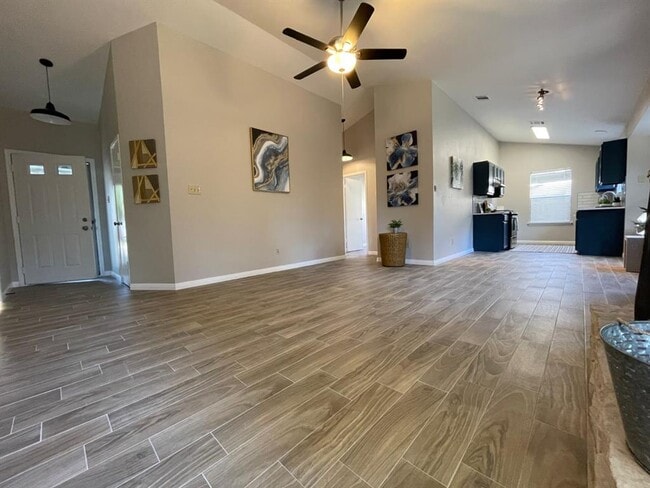 Building Photo - 1809 Prairie Star Ln