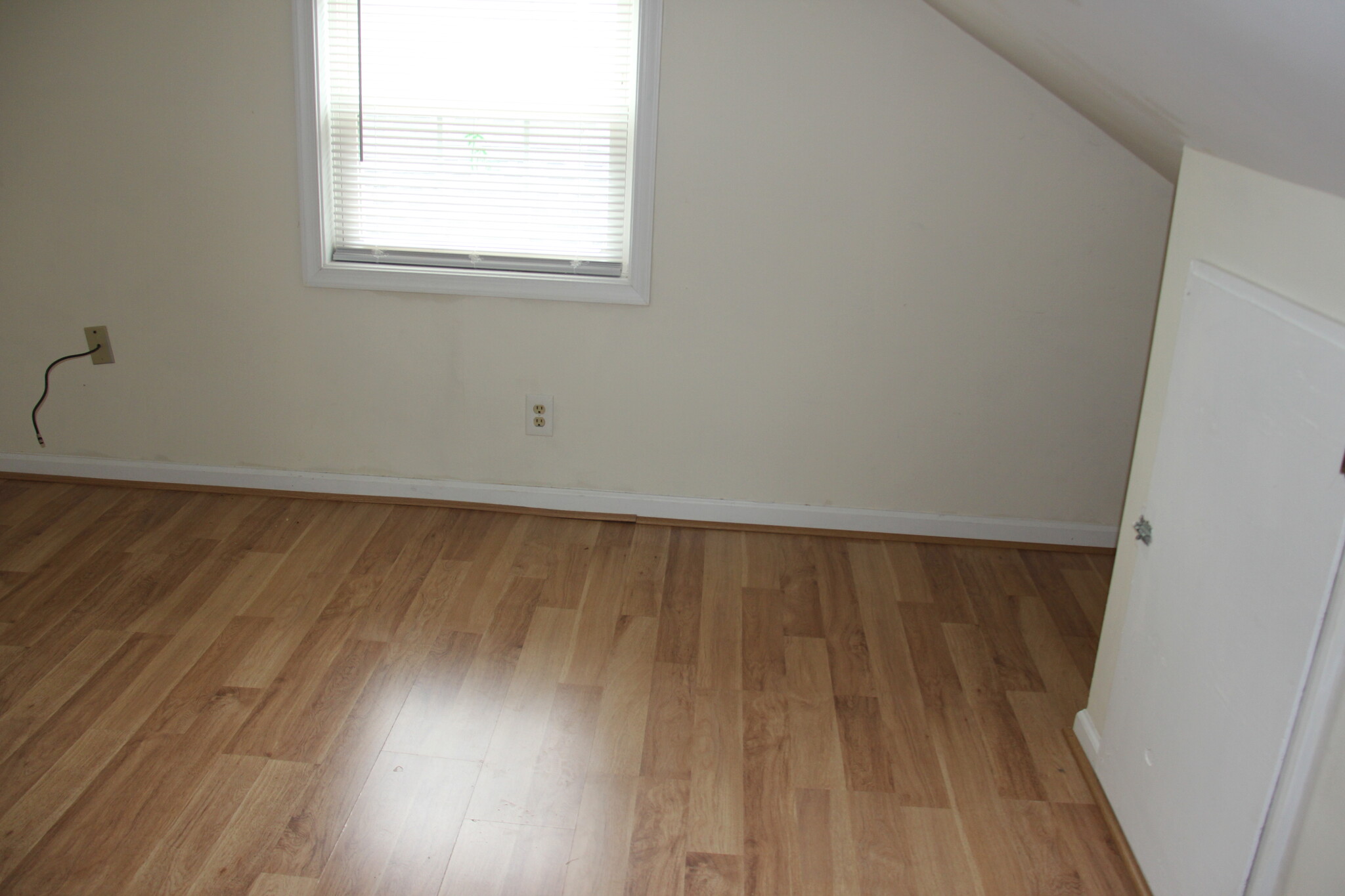 Building Photo - 15 Freeman Dr
