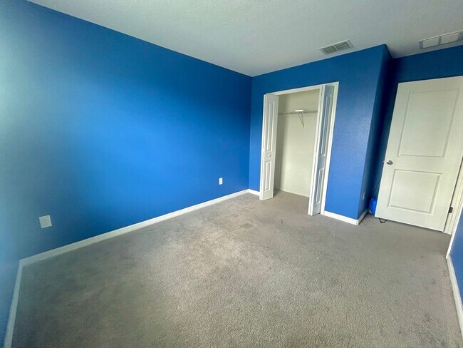 Building Photo - 17345 White Mangrove Dr