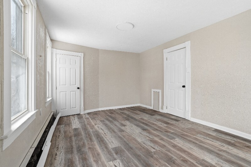 Building Photo - 105 Elmont St