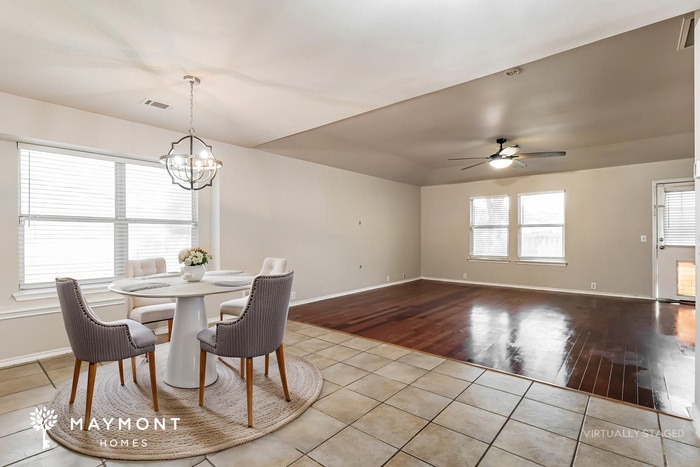 Building Photo - 15811 Borwick Ln
