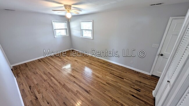 Building Photo - Spacious Updated Home on 1.6 Acres – Prime Location Near Arden, Fletcher & Mills River