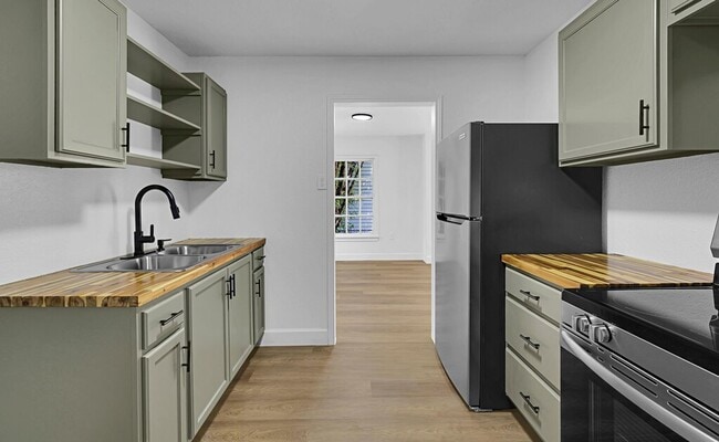 Building Photo - Beautifully maintained 2-bedroom, 1-bathroom house in Waco