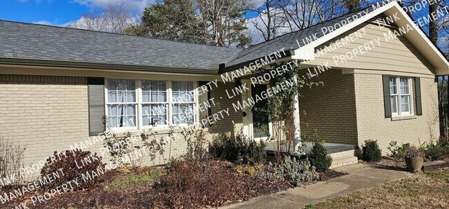 Building Photo - 9328 Berkshire Cir