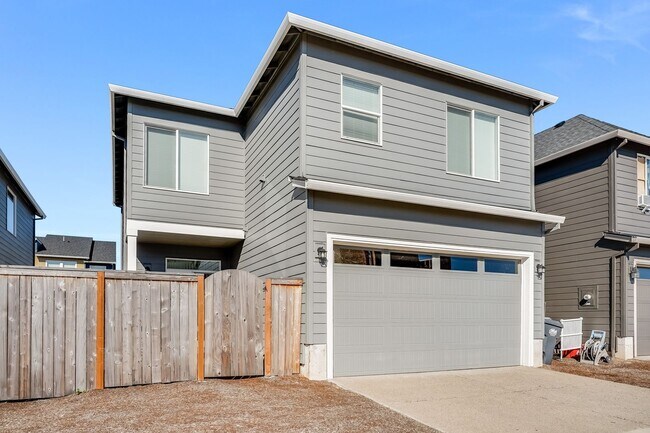 Building Photo - Beautiful 3 Bed, 2.5 Bath Home in Laurel Woods | Cornelius