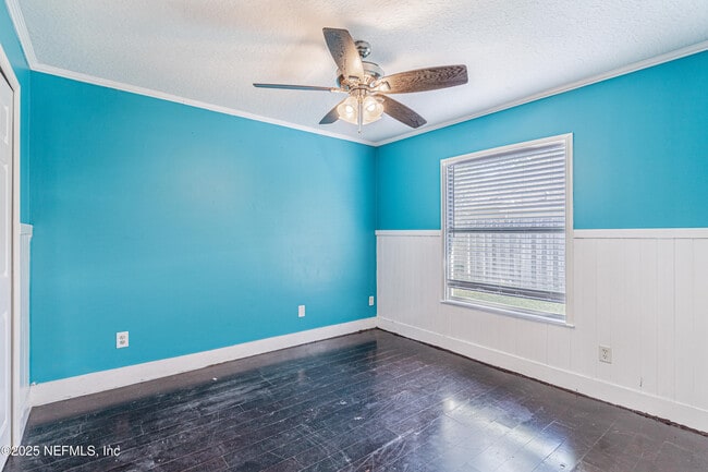 Building Photo - 12160 Basalt Dr S