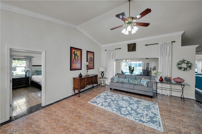 Building Photo - 1811 NE 5th Terrace