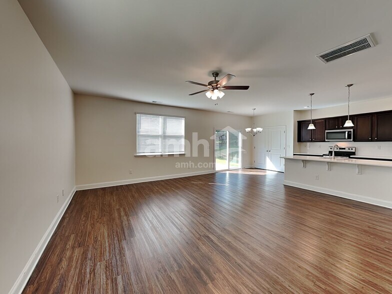Building Photo - 1016 Bethany Dallas Dr