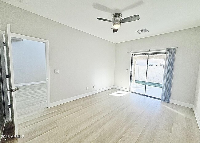 Building Photo - 15677 N 29th St