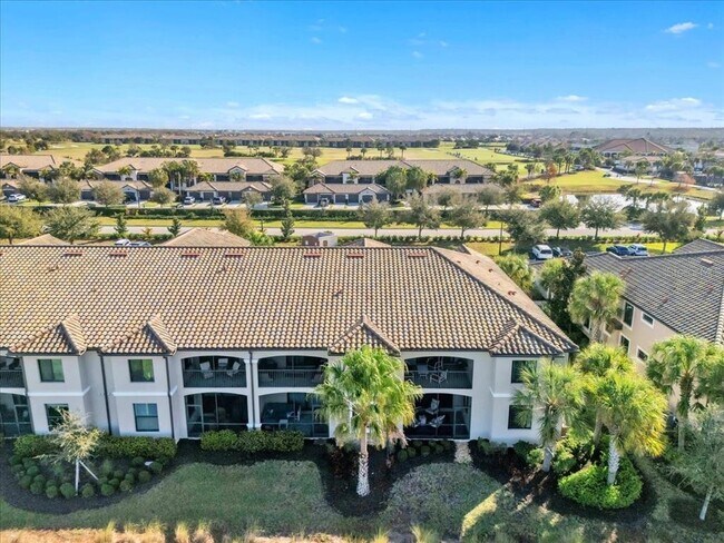 Building Photo - 5527 Palmer Cir