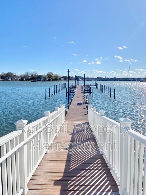 Building Photo - 212 Dockside Dr