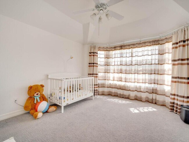 Building Photo - 15405 Prestancia Dr