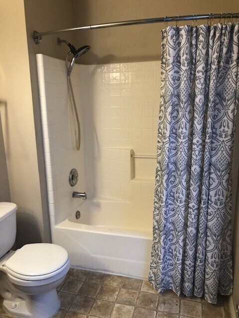 Building Photo - 23624 Wildwood Green Way