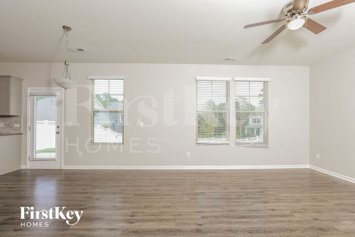 Building Photo - 104 Eastern Teal Dr