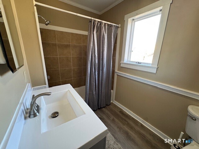 Building Photo - 18 Cleveland St