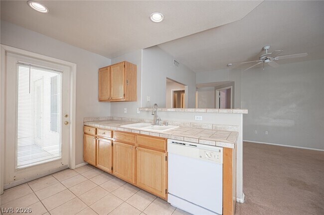 Building Photo - 10211 Red Pueblo Pl