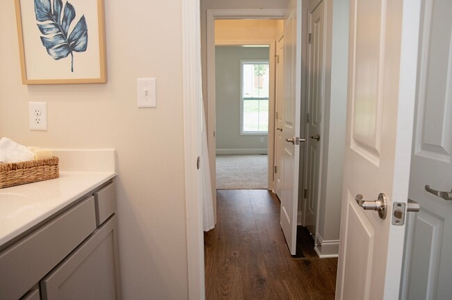 Building Photo - 8115 Chapel Hill Ln