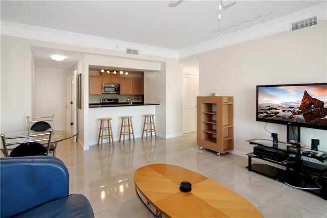 Building Photo - 345 Bayshore Blvd