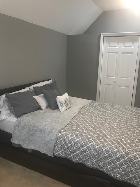 Building Photo - 1612 N Avers Ave