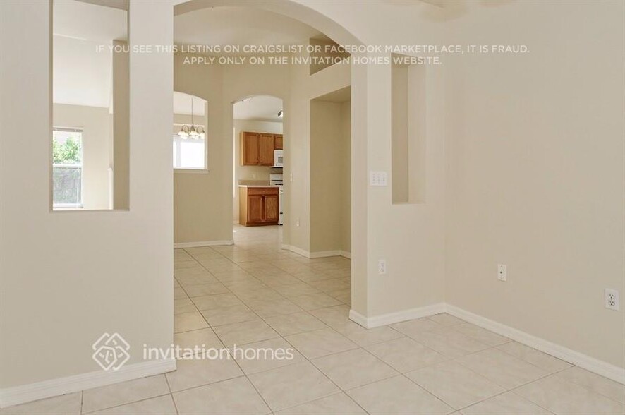 Building Photo - 11220 Coralbean Dr