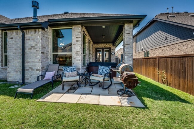Building Photo - 1805 Shaila Dr
