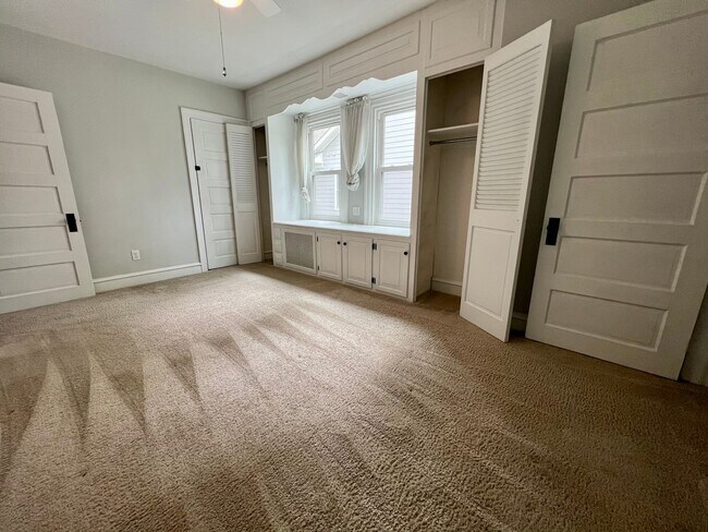 Building Photo - Gorgeous 3-Bedroom Home in Narberth! Avail...