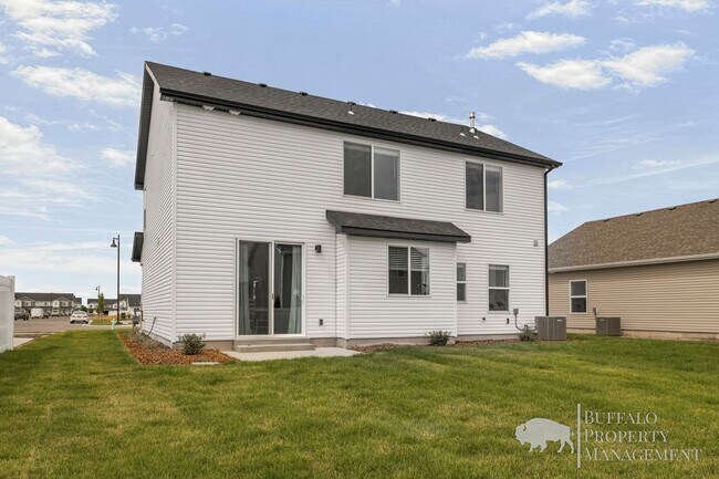 Building Photo - 670 S 2315 W