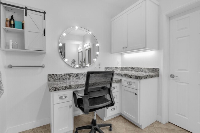 Building Photo - 82540 Lordsburg Dr