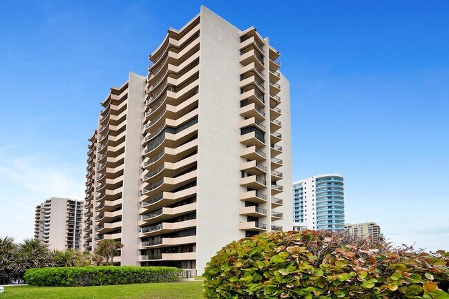 Building Photo - 4200 N Ocean Dr