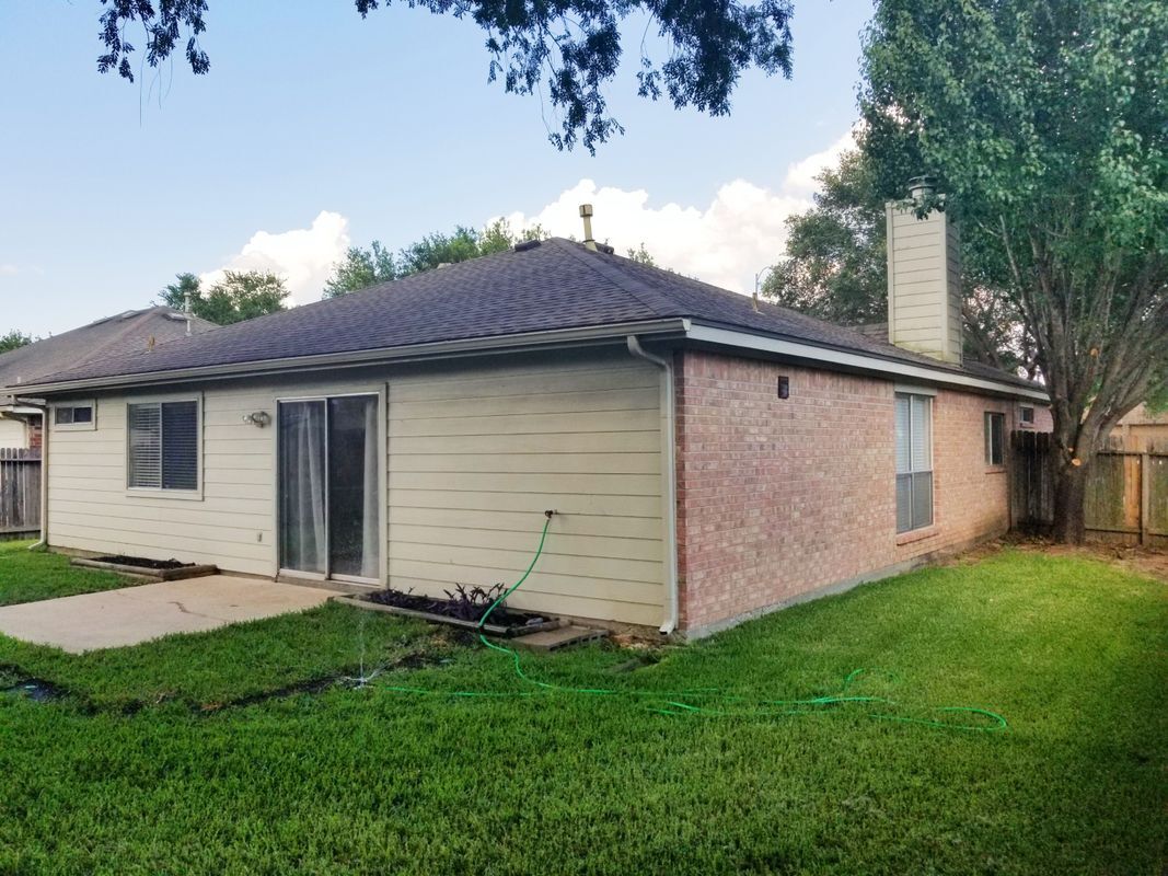 Building Photo - 7207 Brockington Dr