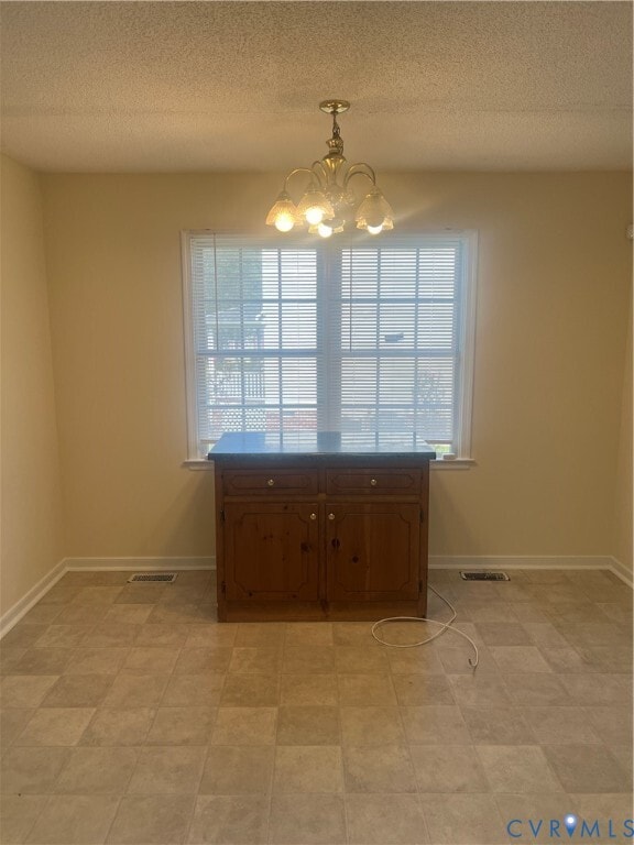 Building Photo - 4508 Wood Ln