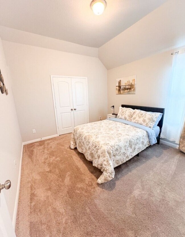 Building Photo - 1814 Bayou Wood Ln