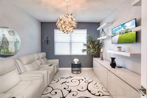 Building Photo - 4581 NW Exchange Ave