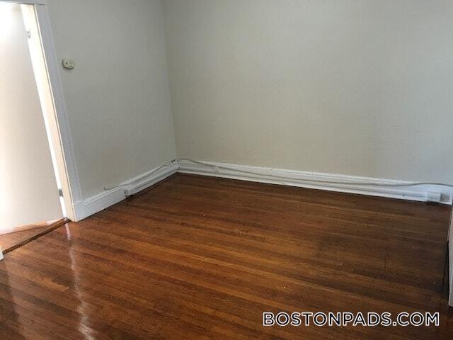 Building Photo - 1171 Boylston St