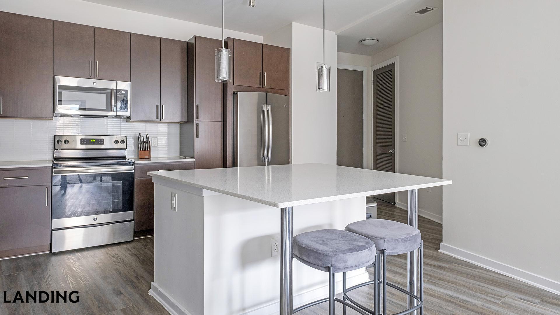 Building Photo - 825 Usener St