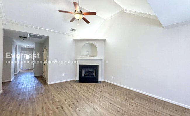 Building Photo - 6082 Townley Ct