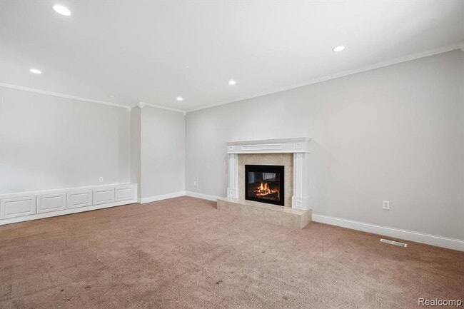 Building Photo - 7302 Parkway Ct