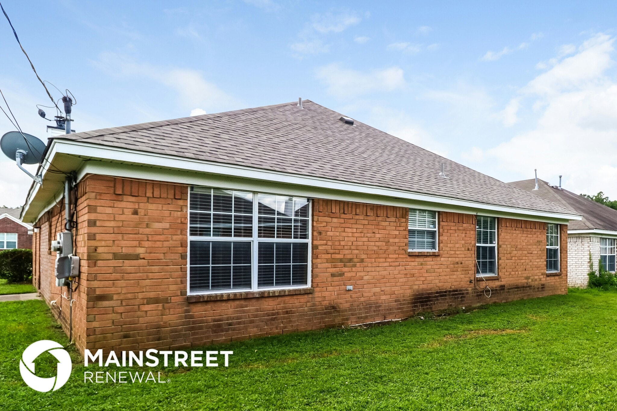 Building Photo - 4550 Cedargreen Cove
