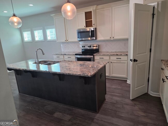 Building Photo - 132 W River Cane Run