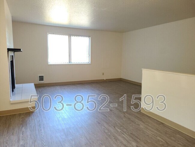 Building Photo - 2326 21st Pl