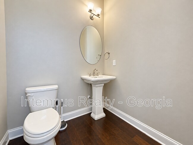 Building Photo - 1260 Stone Castle Cir