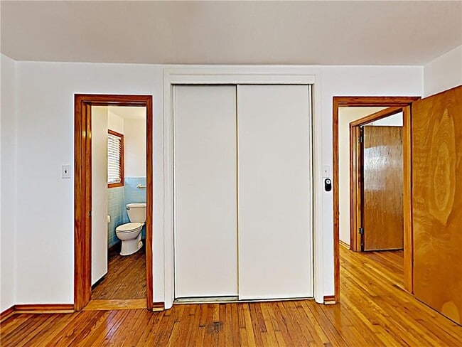Building Photo - 5204 Berkman Dr