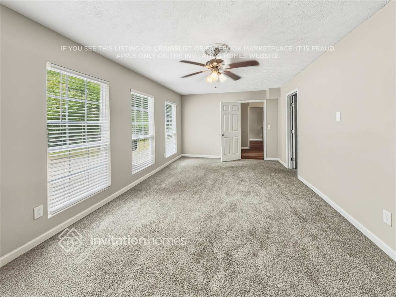 Building Photo - 6611 Crossing Creek Point
