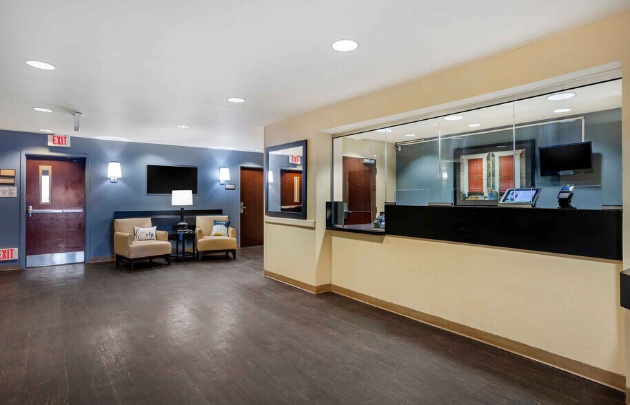 Building Photo - Furnished Studio-Philadelphia - Horsham - ...