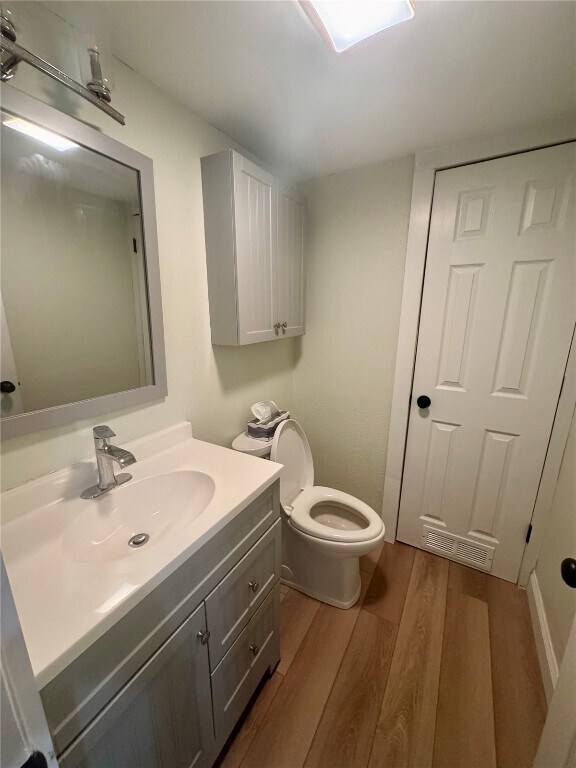 Building Photo - 4259 Burnett Walk