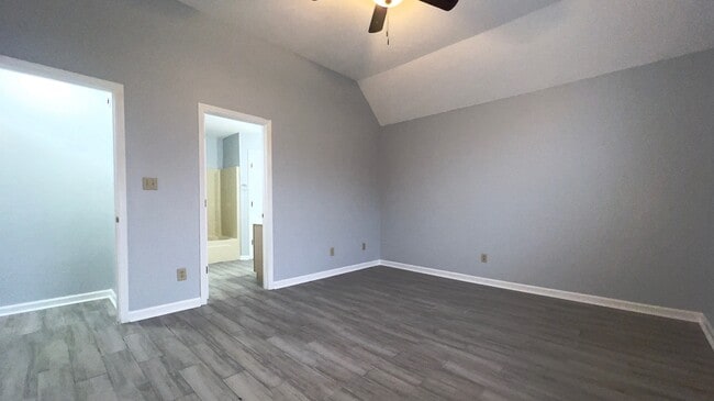 Building Photo - 6967 Manslick Rd